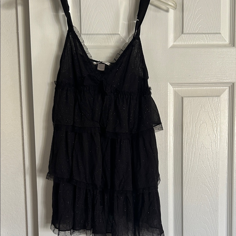 Black Ruffled Sleeveless Top